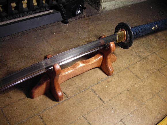 Pourquoi le Katana japonais est une épée si puissante