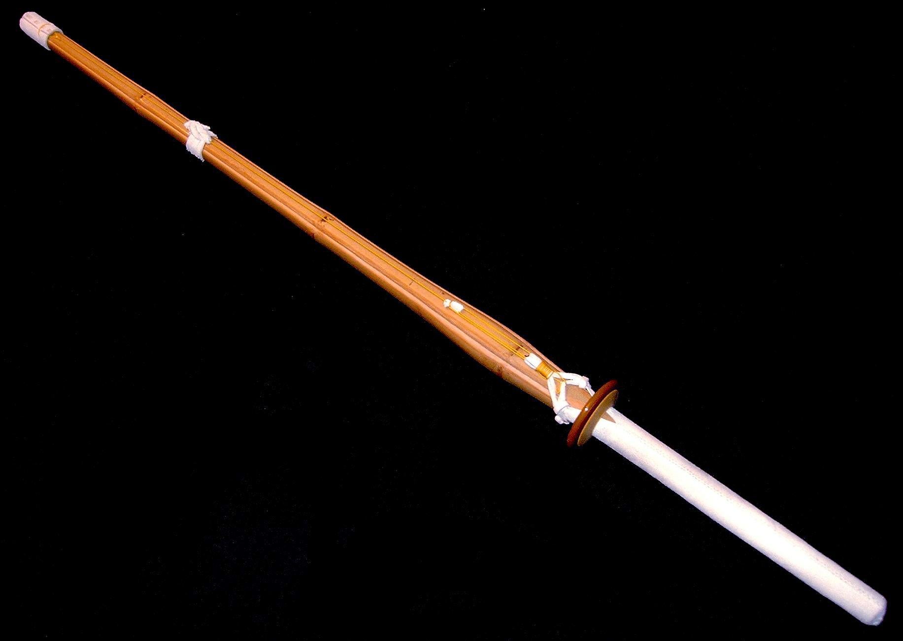 Cómo mantener un Shinai japonés