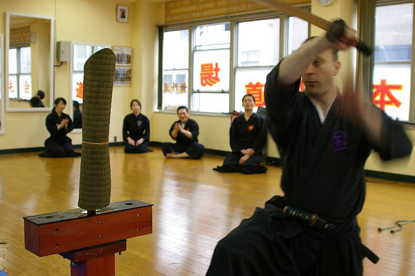 Choosing Your First Cutting Sword: Geometry, Weight, and Balance Explained