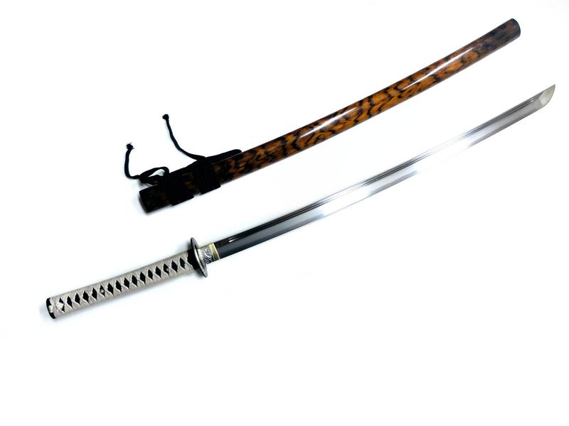 Por qué y cómo se laminan las espadas japonesas